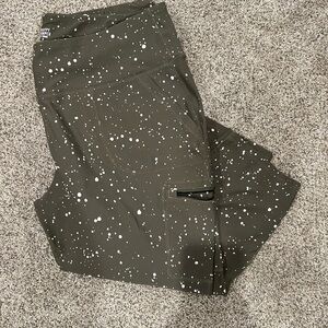 Torrid Olive Leggings with White Speckles